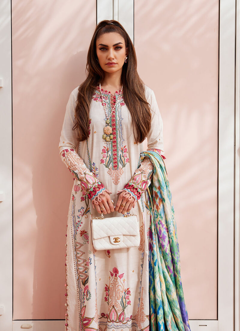Farah Talib Aziz Lawn 2025 | FTA-02