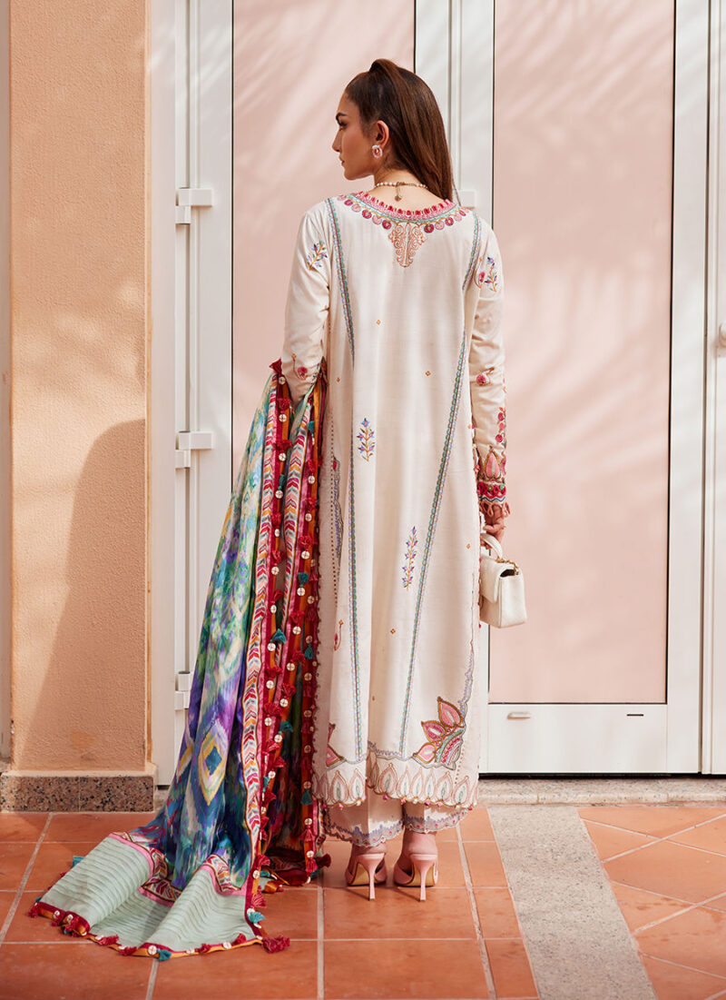 Farah Talib Aziz Lawn 2025 | FTA-02 - Image 2