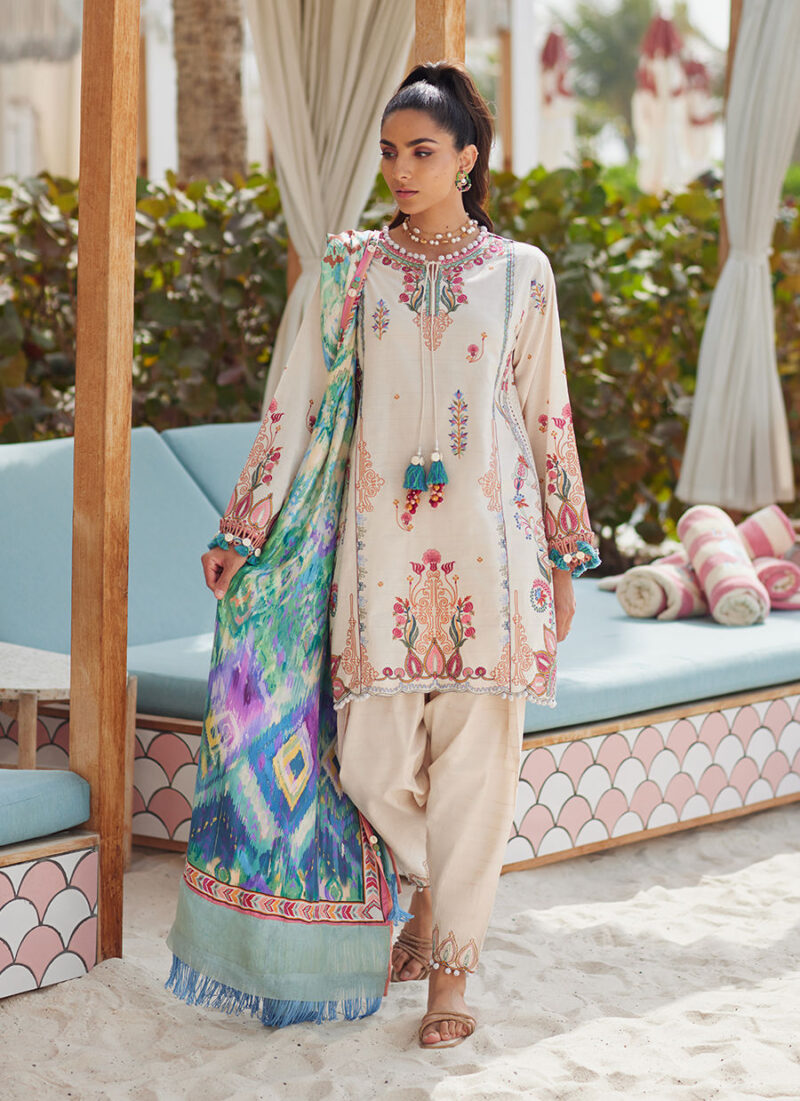 Farah Talib Aziz Lawn 2025 | FTA-02 - Image 3