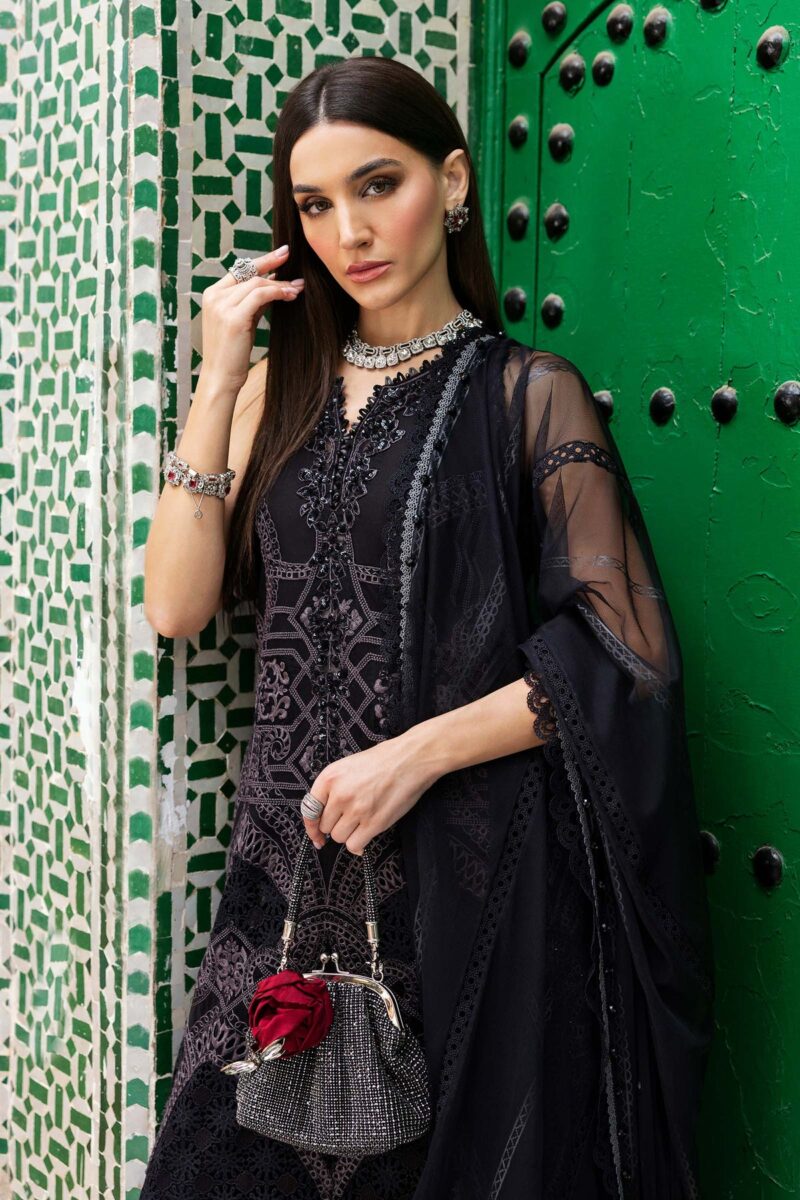 MARIA B Luxury Lawn 2025 | D-2512-B - Image 5