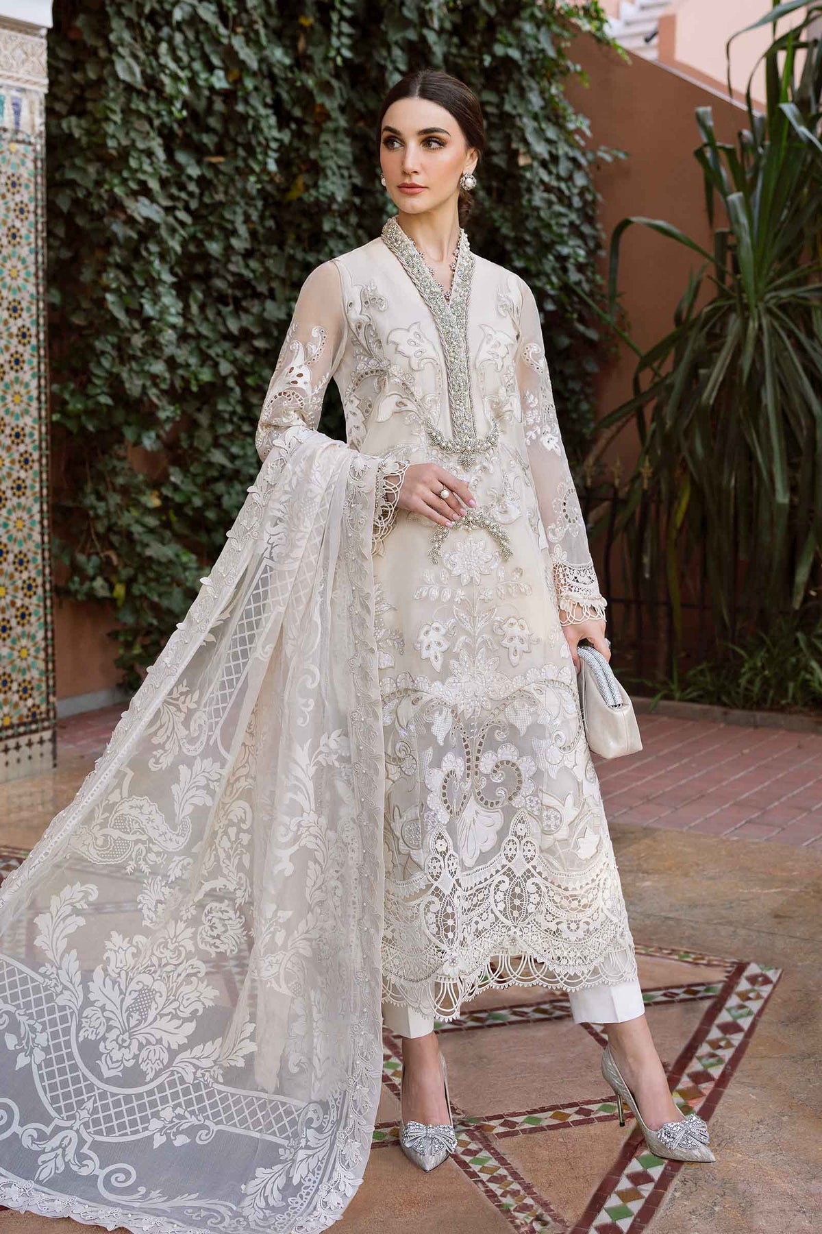 MARIA B Luxury Lawn 2025 | D-2506-A