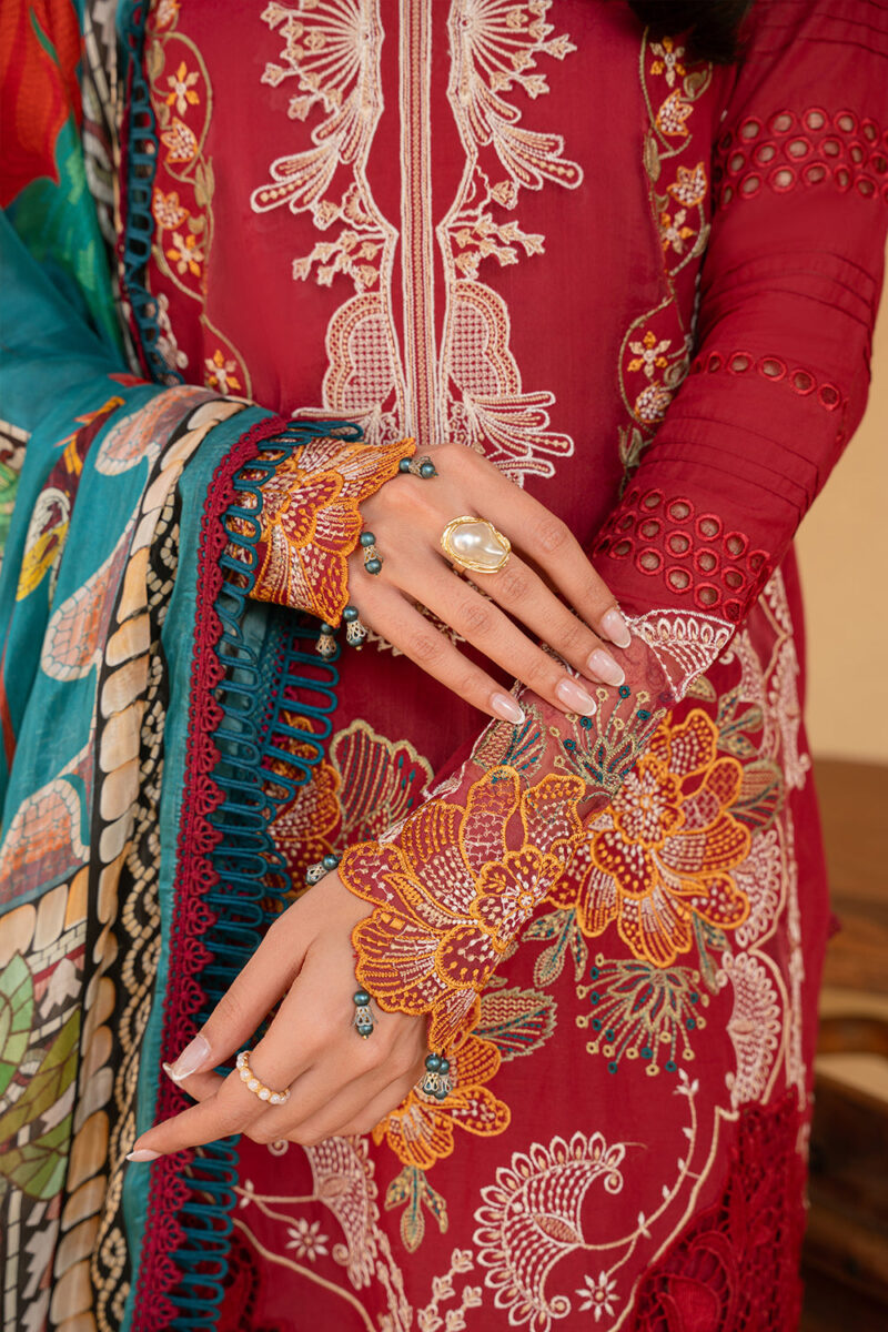 Saira Rizwan Luxury Lawn ’25 | SRL25-2 - Image 3
