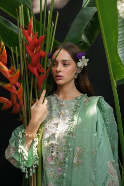 Sana Safinaz Luxury Lawn 2025 | L251-008A-3CT
