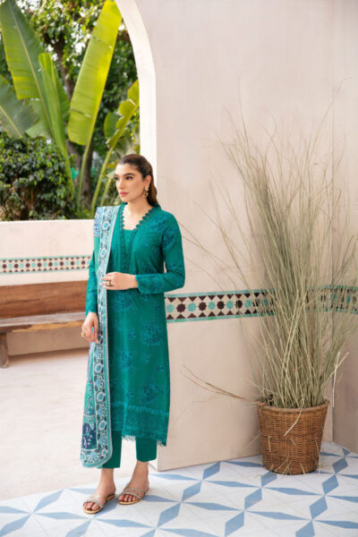 Ramsha Andaaz Lawn 2025 | Z-1002