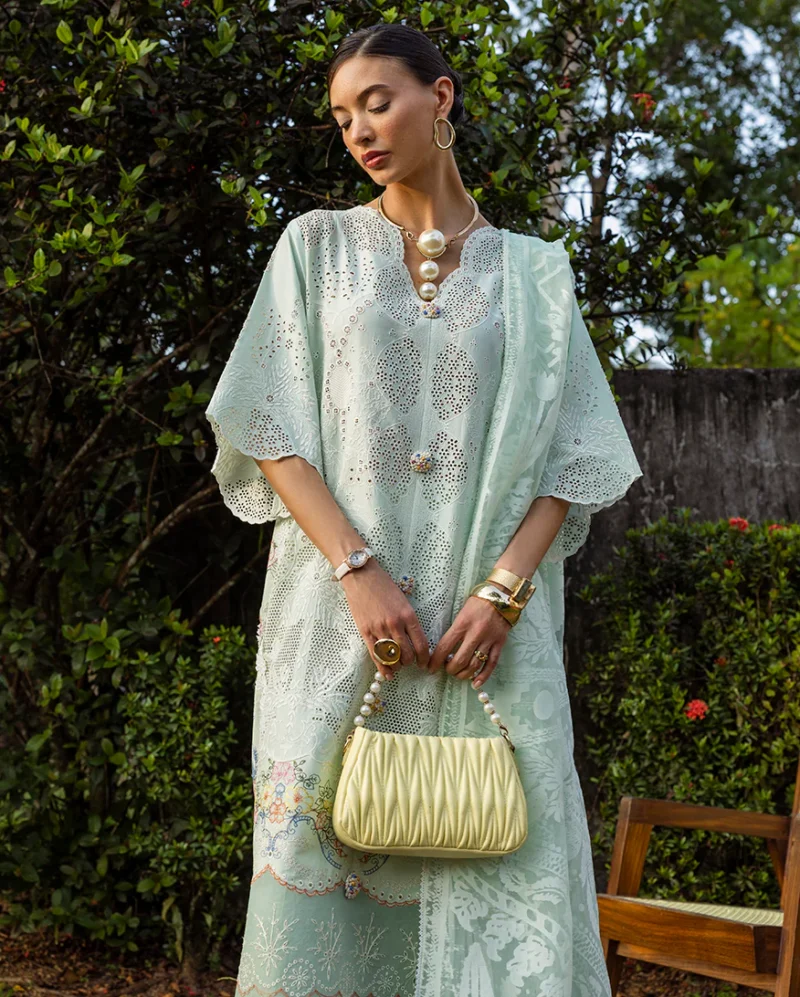 Esmel Luxury Lawn 2025 | Fait Avec Amour - Image 2