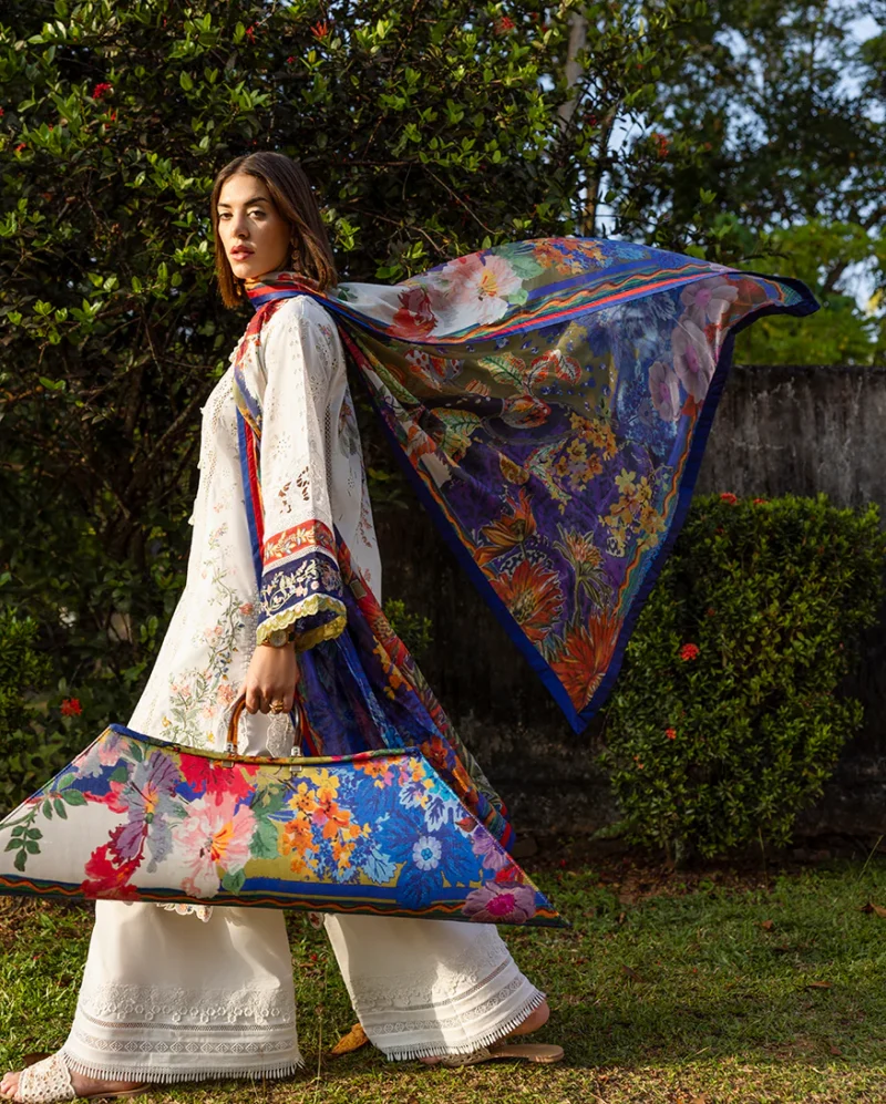 Esmel Luxury Lawn 2025 | Clair De Lune - Image 2