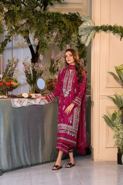 Sobia Nazir Vital Lawn 2025 | VT25-7B