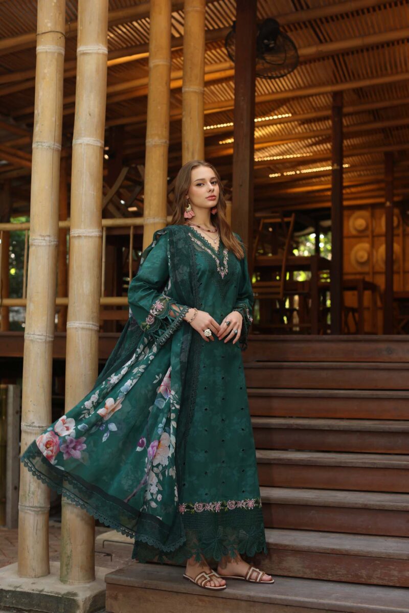 Noor Eid Luxe Printedkari ’25 by Saadia Aasad | D9-B