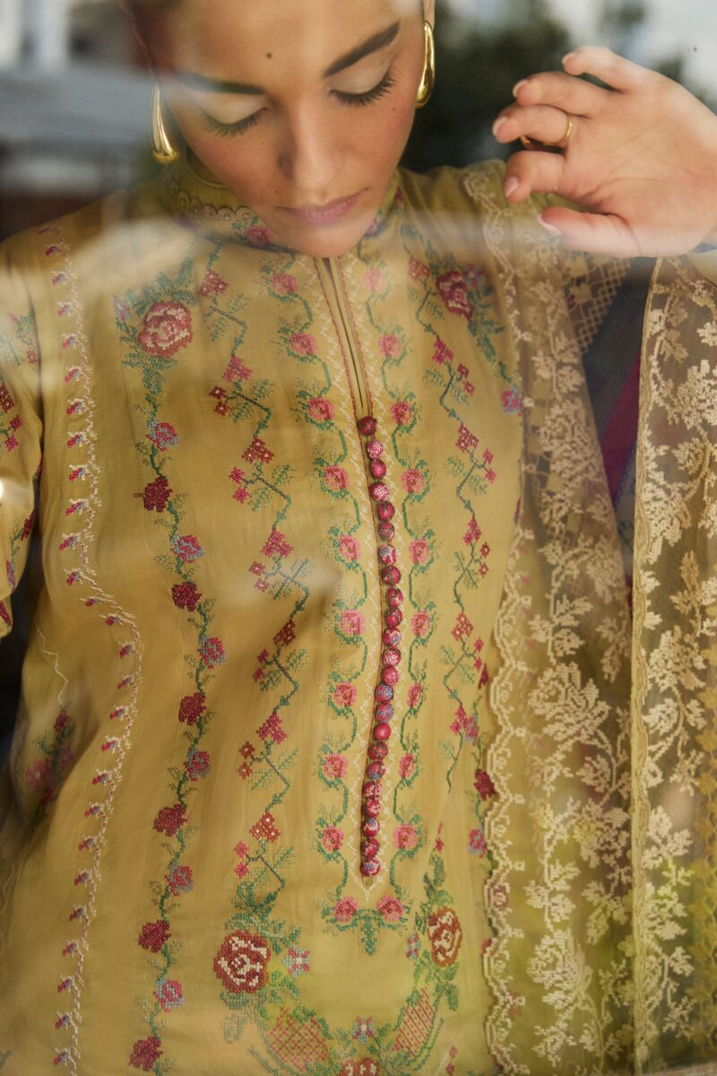 Zara Shahjahan Luxury Lawn 2025 | Satori | 7B - Image 2