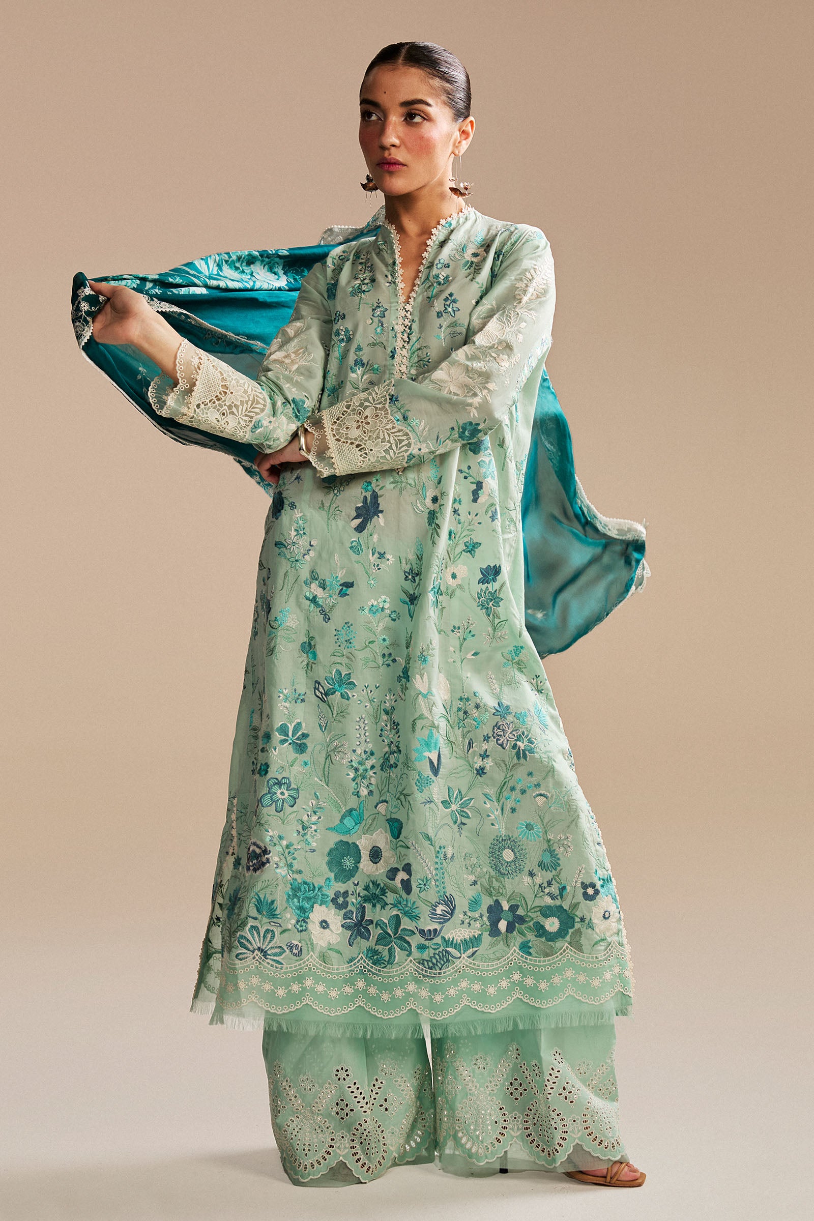 Zara Shahjahan Luxury Lawn 2025 | Satori | 2B - Image 4