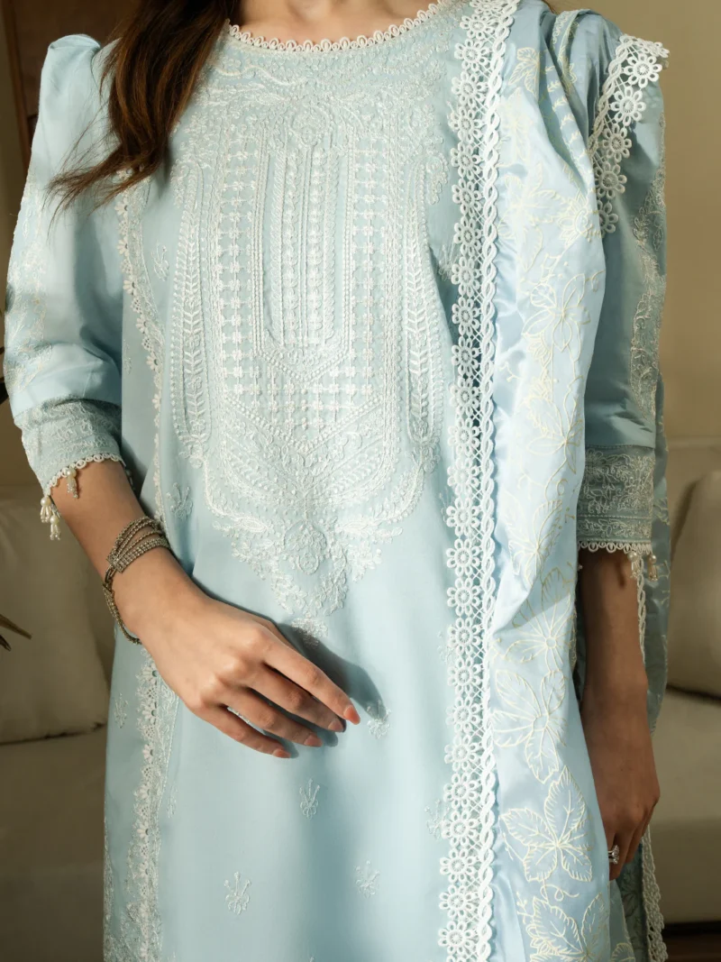 AYLA |  UNSTITCHED - Image 3
