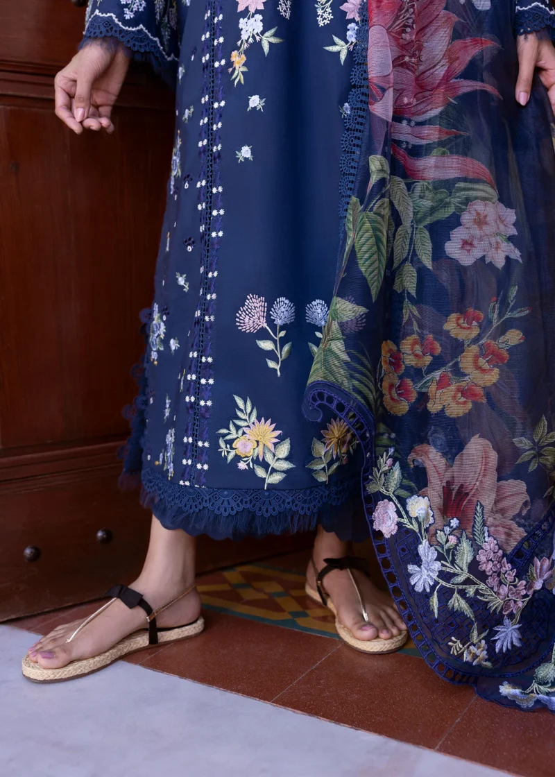 Saira Shakira Bloom Unstitched Lawn’25 || Hanging Gardens 2-B - Image 4