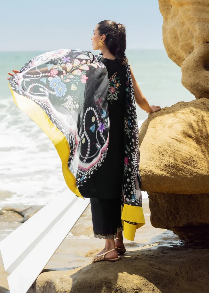 Sirra Luxury Lawn 2025 | KRL2793 - Image 4