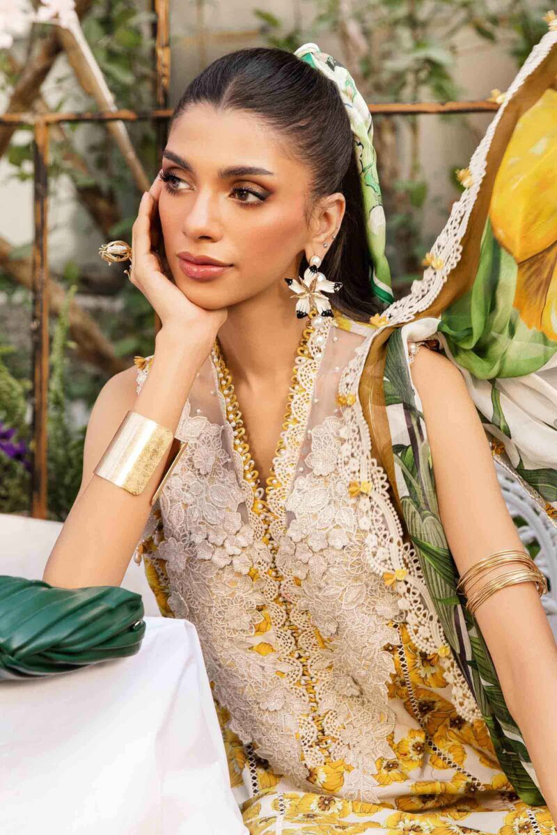 Maria B. M.Prints Eid Collection 2025 | MPT-2606-A - Image 3