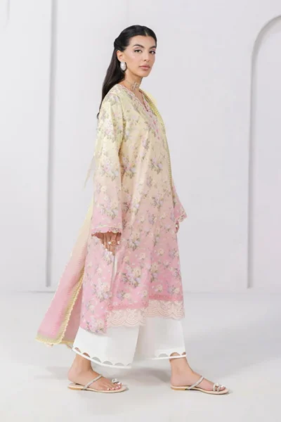 Qalamkar QPrints Embroidered Lawn 2025 | EM-08A