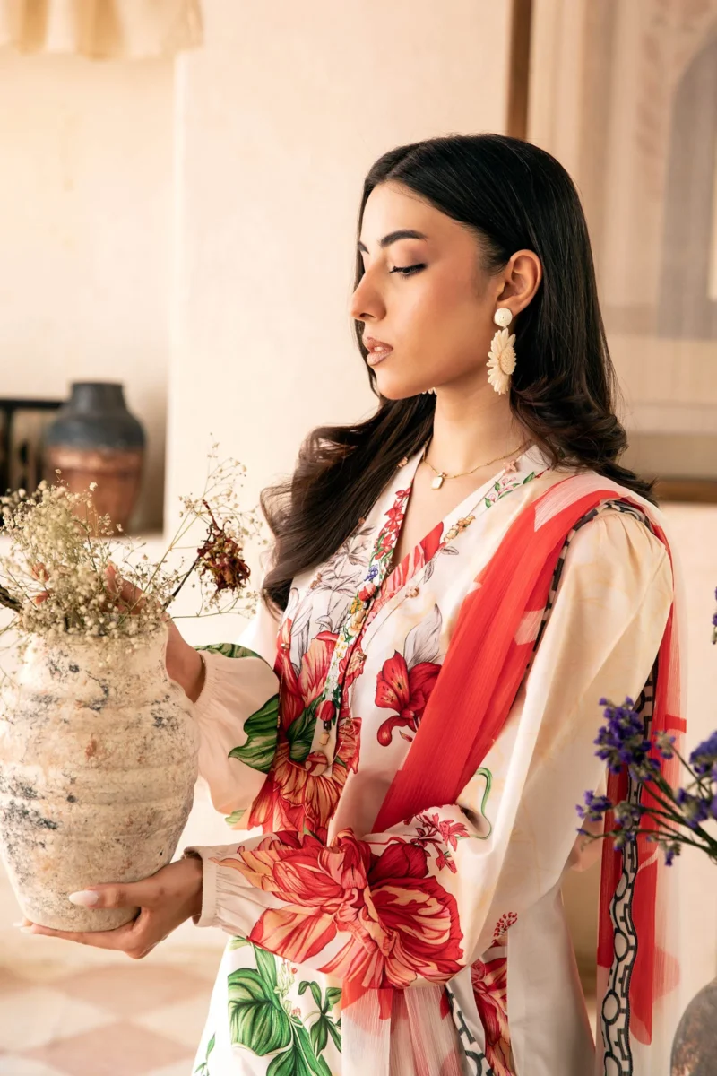MBasics Eid Lawn 2025 | MB-CUS25-907B - Image 4