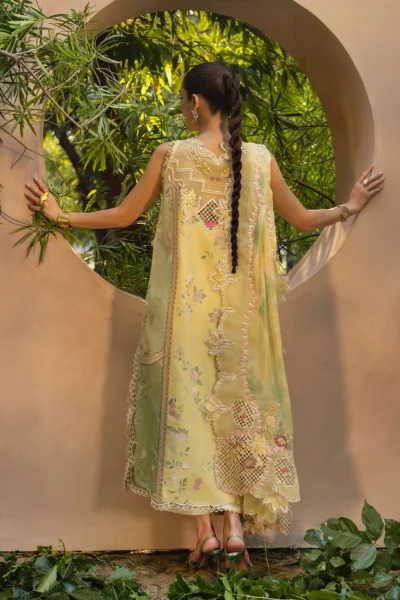 Crimson Tasawar Bonjour And Bloom – D4A