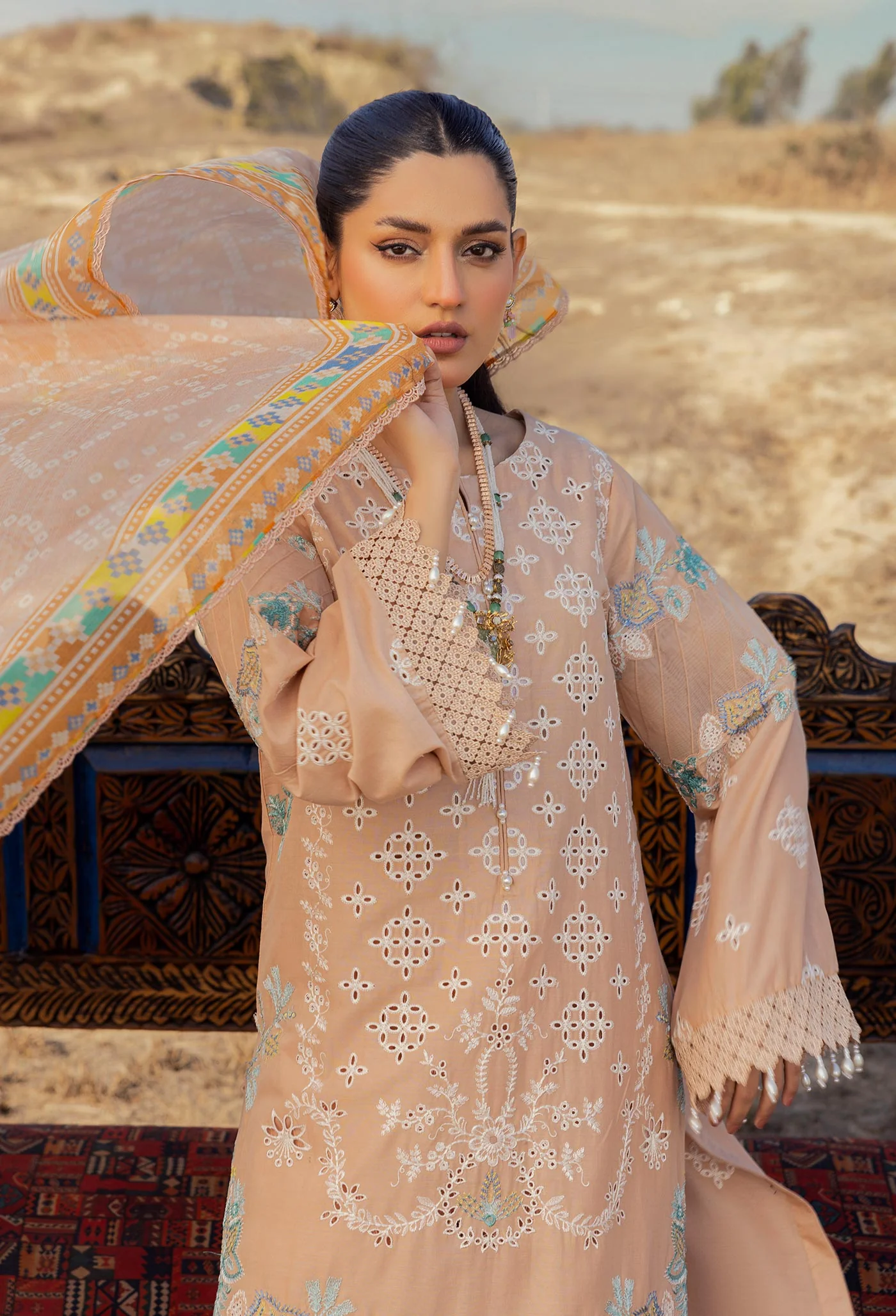 ATTIRE 3 - Image 4