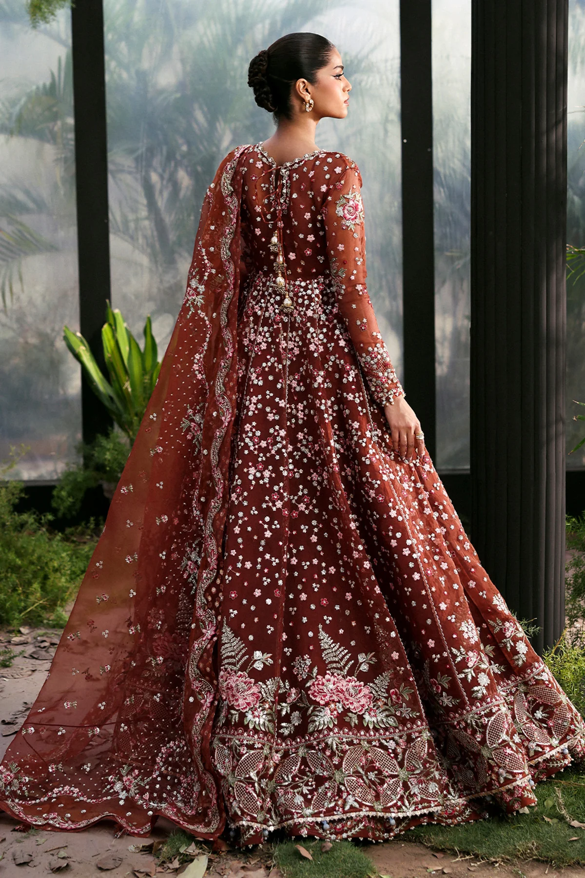 Afrozeh La Fuchsia ’25 Party Collection | Shale - Image 2