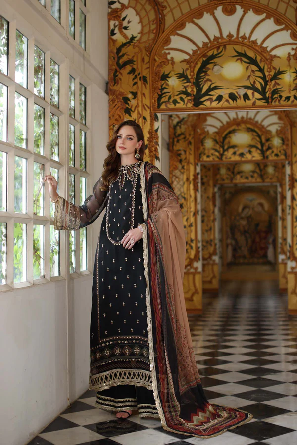 Noor Noor Festive ’25 | Saadi Aasad | D1 – Black