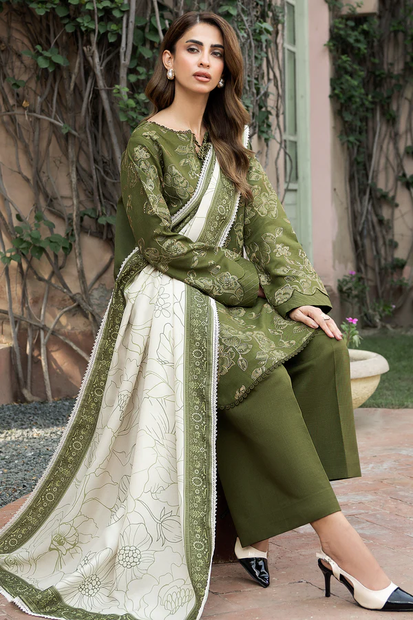 Farasha Winter Collection 2025 Olvyn - Image 3