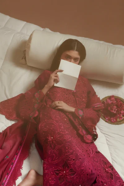 Mashriq Luxury Lawn 2026 by Bin Ilyas || D-113-B