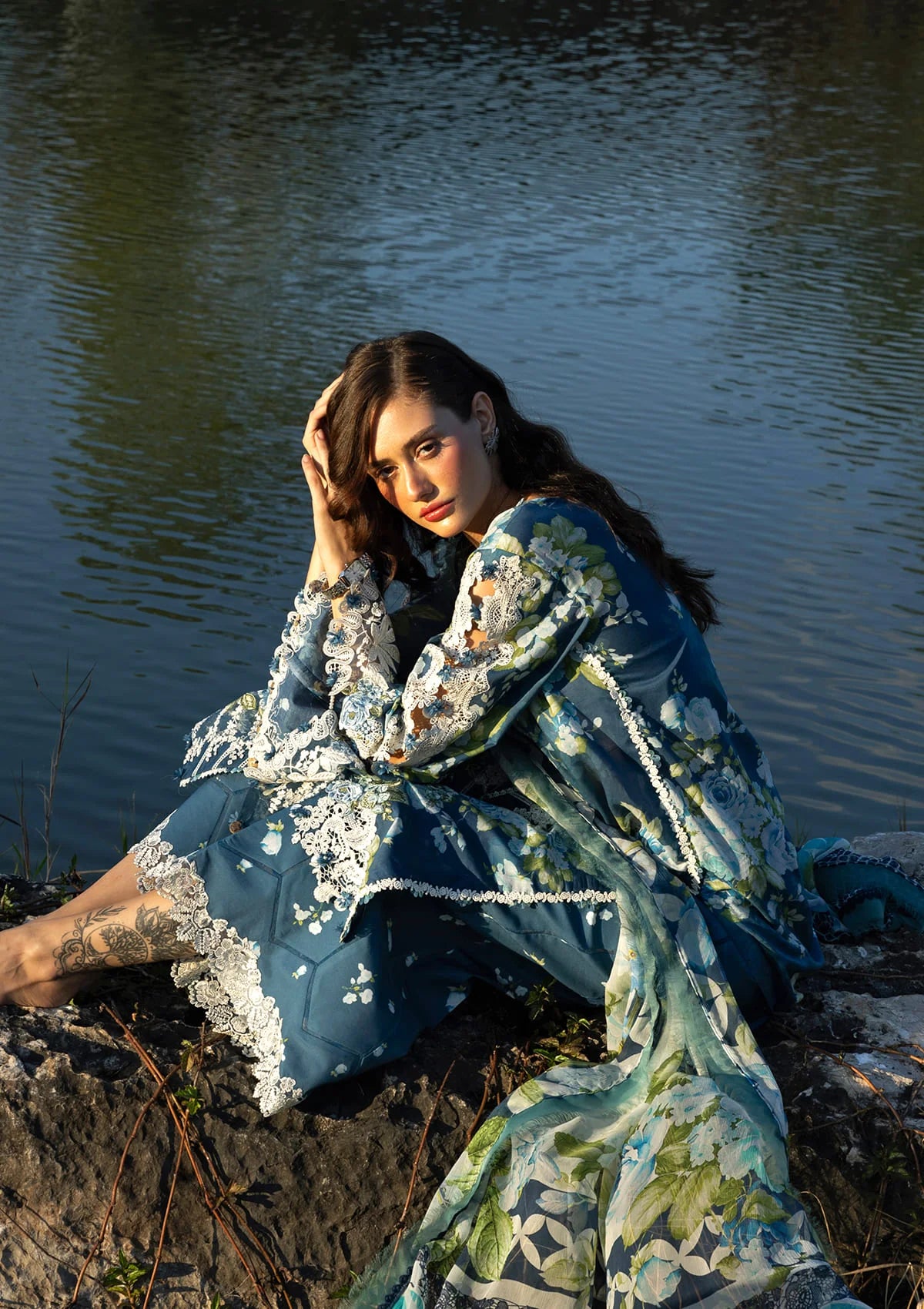 ESA-7B SEA ENCHANTRESS - Image 2