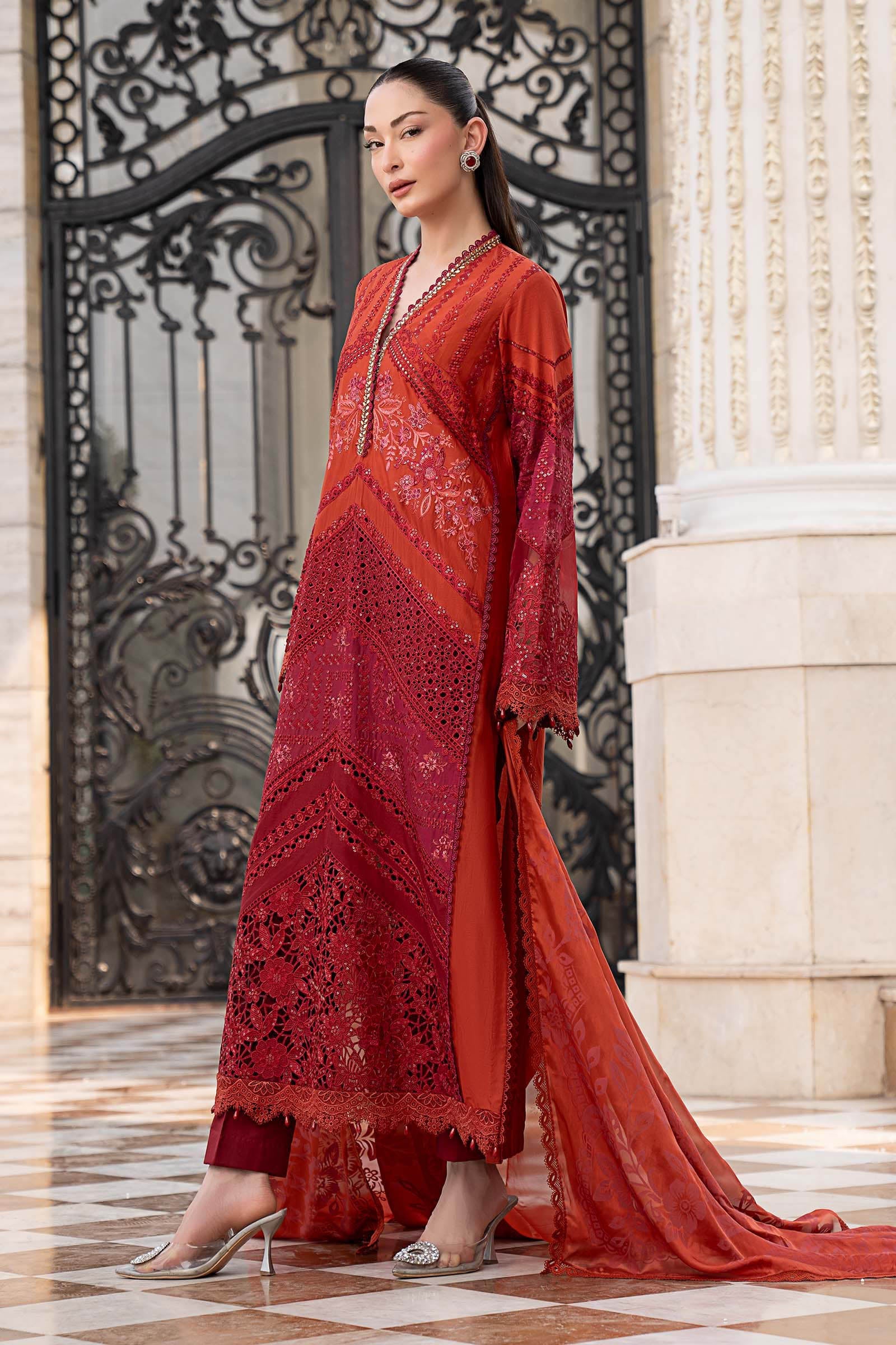 3 Piece Embroidered Lawn Suit - Image 2