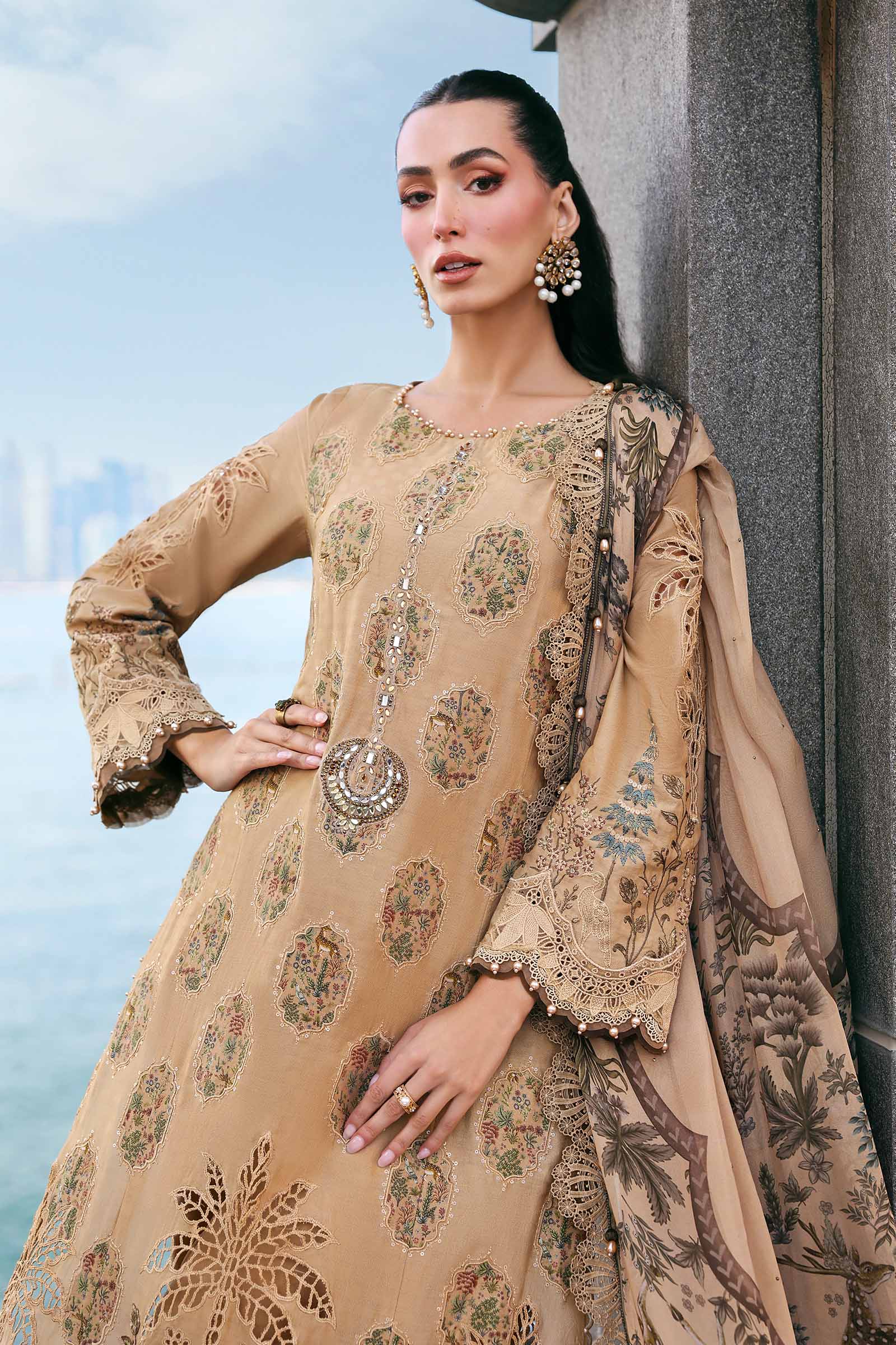 Maria B Eid Lawn 2026 || D-2605-A - Image 4