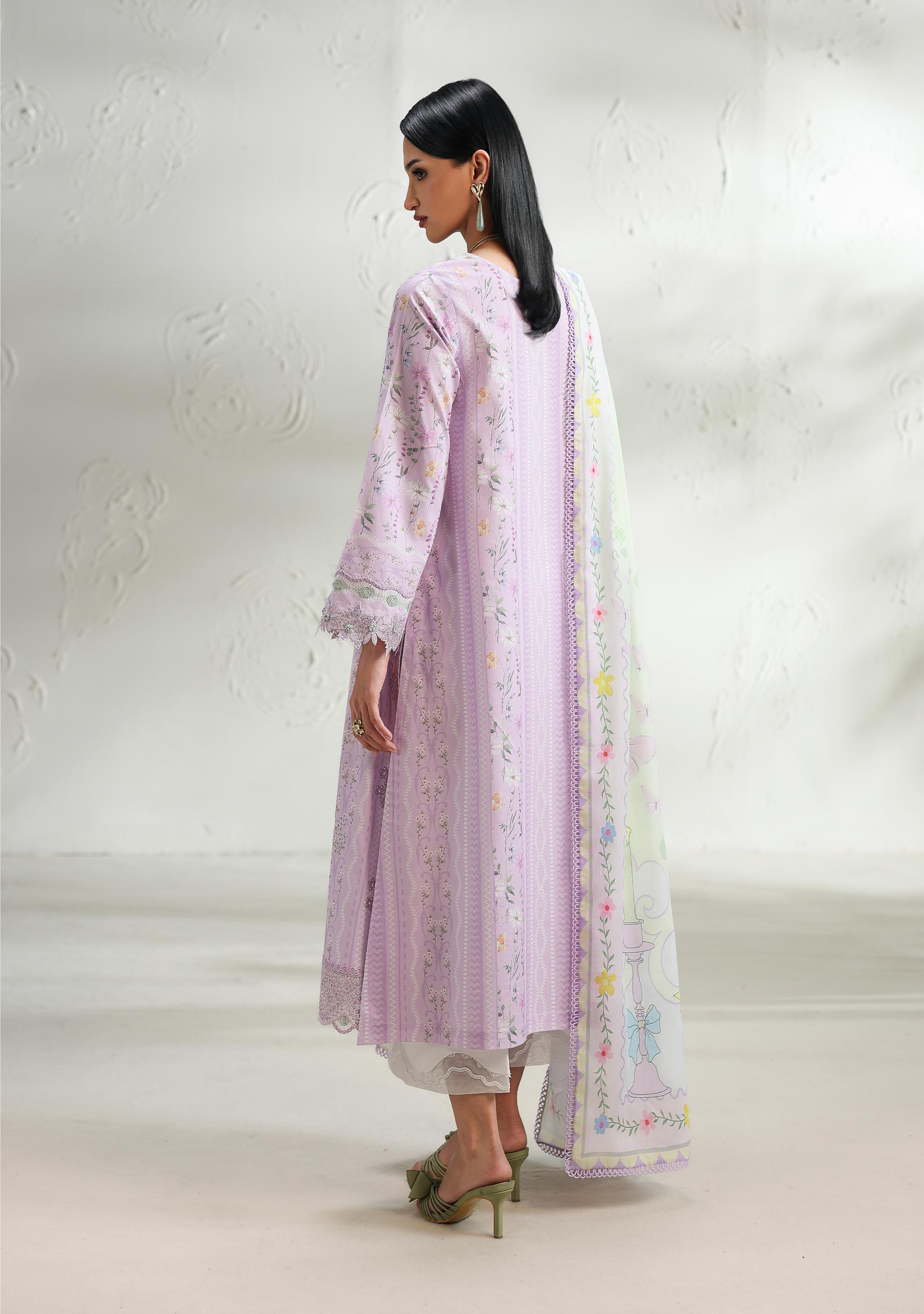 Add to Wishlist NEW Qalamkar Qalamkar QPrints Embroidered Lawn Unstitched 3Pc Suit QQP-08B Elsie - Pakistani Suit Qalamkar Qalamkar QPrints Embroidered Lawn Unstitched 3Pc Suit QQP-08B Elsie - Image 2
