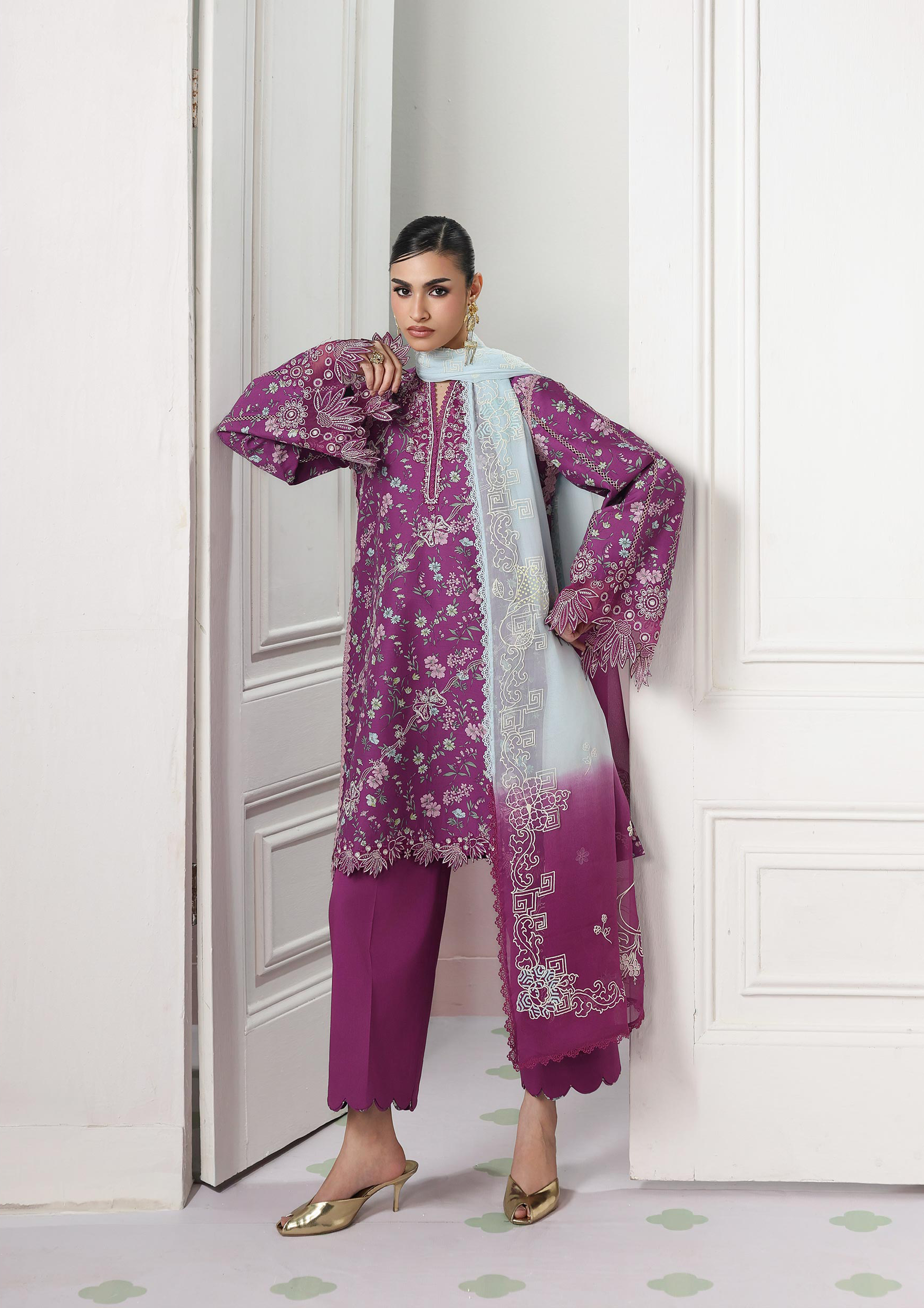 Qalamkar Qalamkar QPrints Embroidered Lawn Unstitched 3Pc Suit QQP-09A Brise
