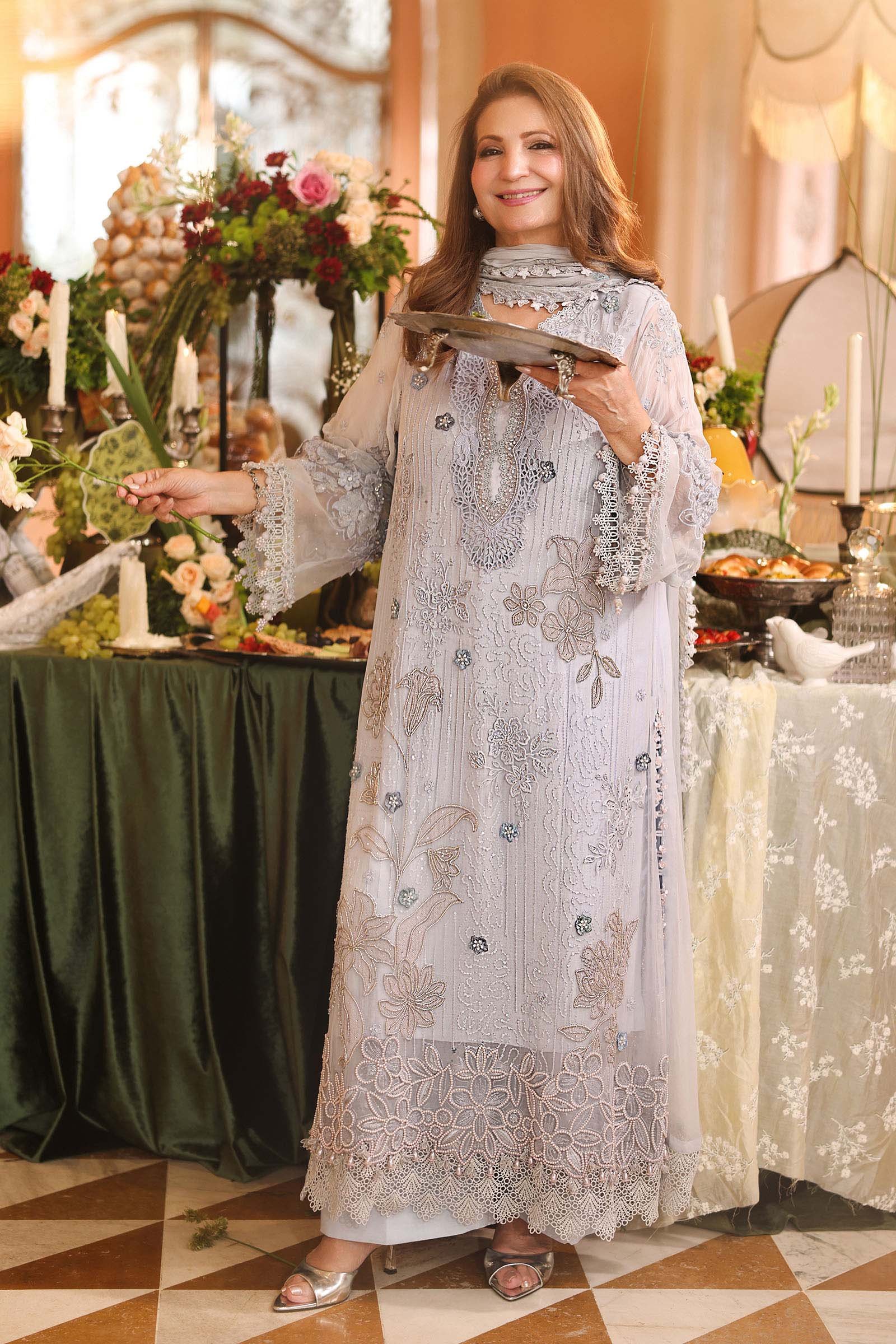 3 Piece Embroidered Chiffon Suit - Image 4