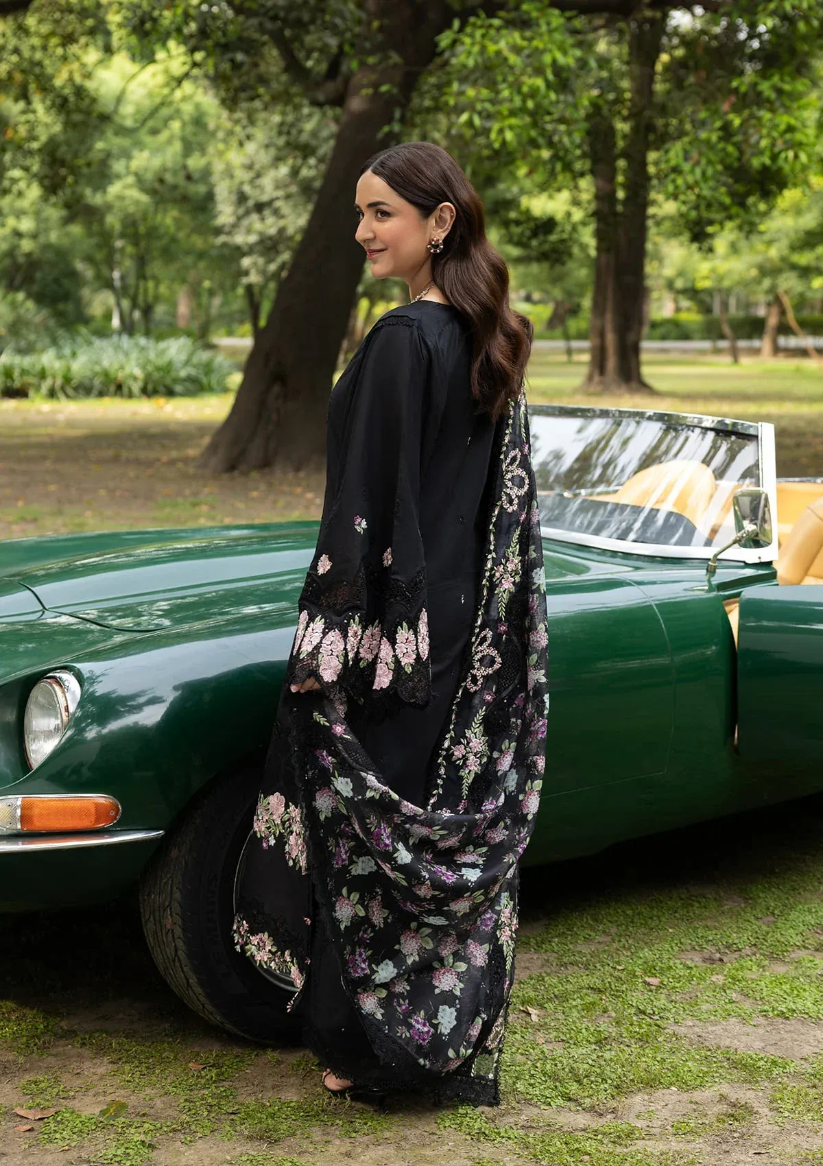 Elaf Luxury Lawn Vol 2 | 2026 || ELQ-5B BLACK MASCARA - Image 4
