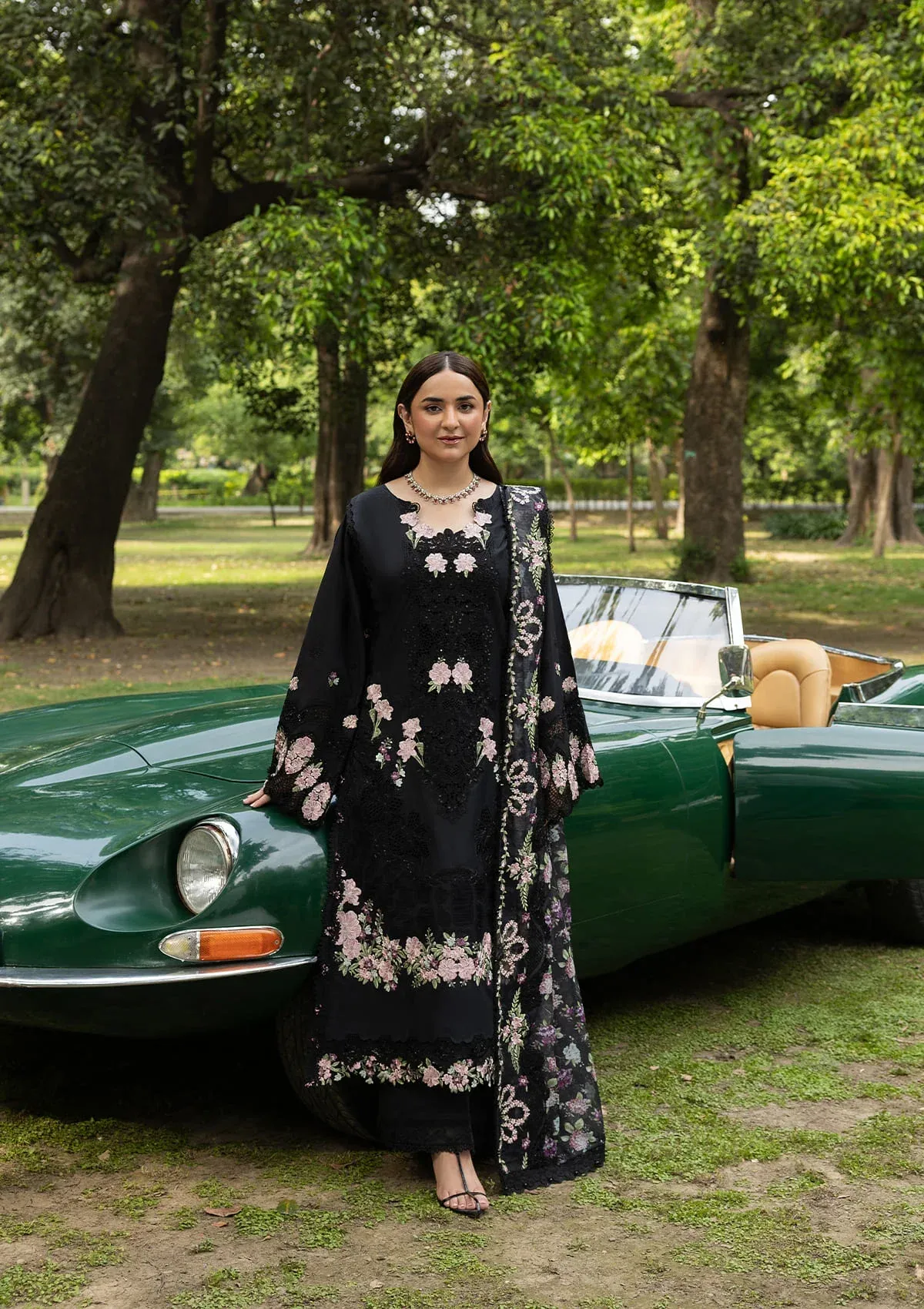 Elaf Luxury Lawn Vol 2 | 2026 || ELQ-5B BLACK MASCARA - Image 3
