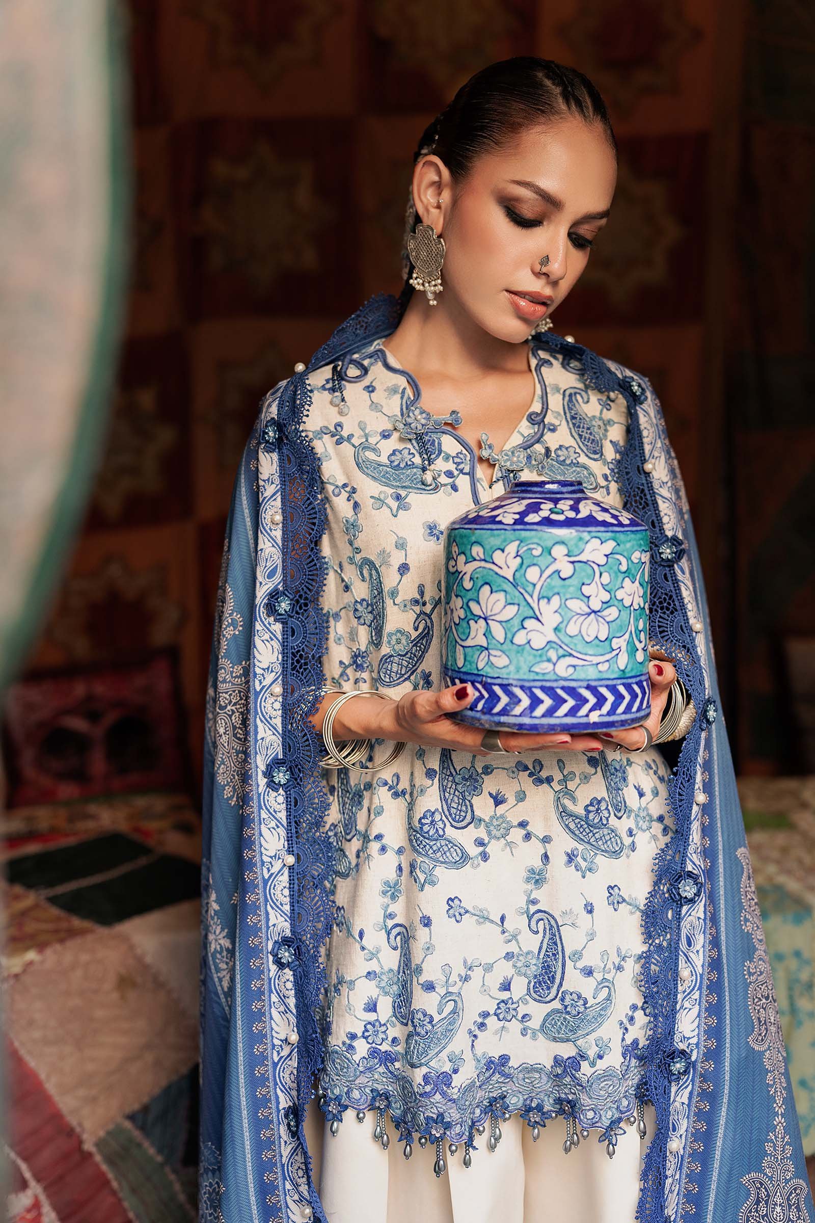 M Prints Maria B | Embroidered Irish Linen Suit – White & Blue (MPT-3108-A)