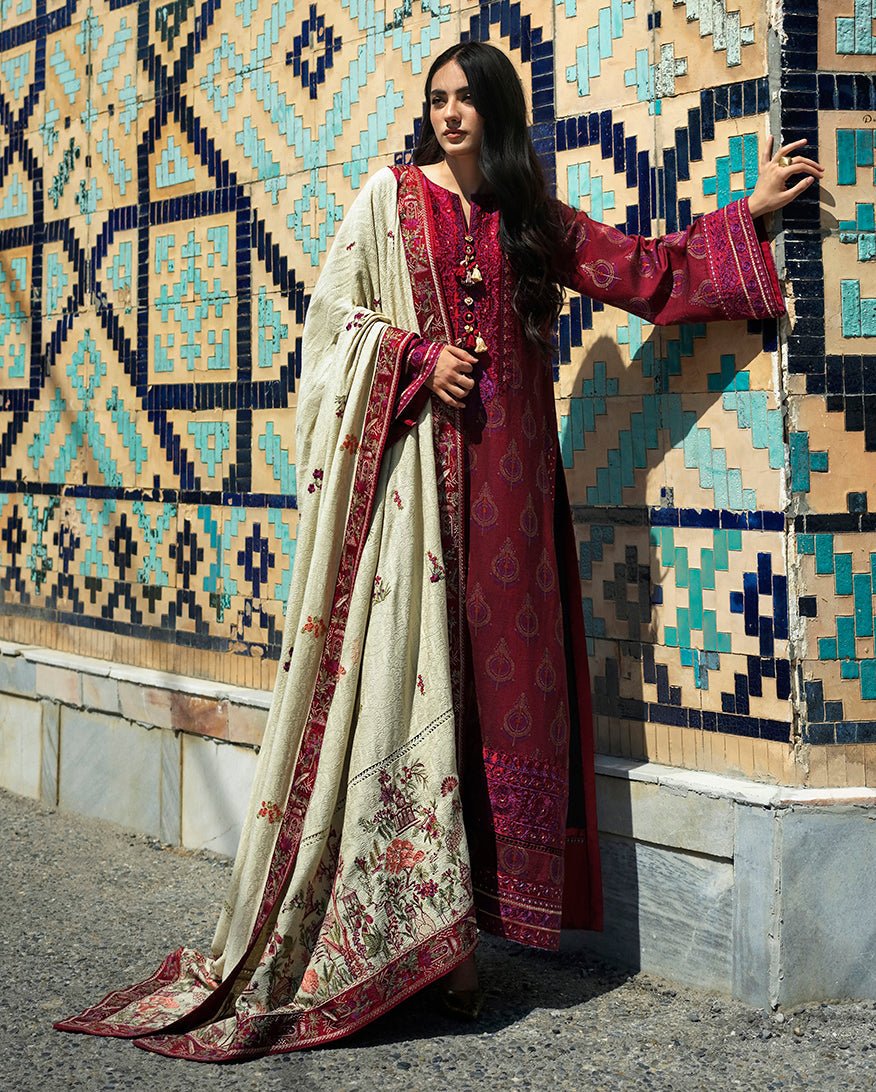 Mushq Broadway Winter Celestial Queen